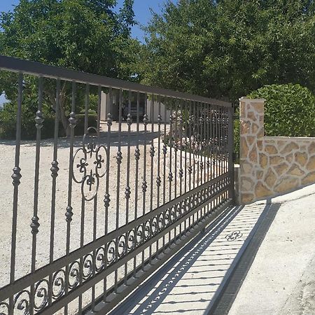 Apartment Nives Трогир Екстериор снимка